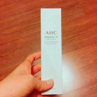 AHC 에이 에이치 씨 미니멀 10 워터리 에센스 — 4.5점을 준 리뷰어가 2018년 12월 올린 사용 사진