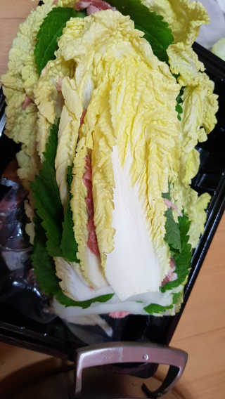 땡땡쿡 얼큰 밀푀유 나베 2인분 980g 우동사리 포함 — 5점을 준 리뷰어가 2020년 1월 올린 사용 사진