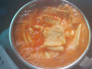 [홍코너떡볶이]옛날떡볶이 인기맛 4팩세트 — 4점을 준 리뷰어가 2019년 12월 올린 사용 사진
