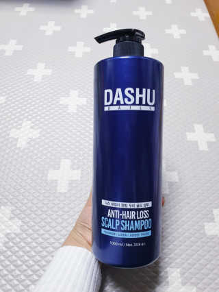다슈코리아 다슈 데일리 단백질 한방 두피 골드 샴푸 1000ml — 5점을 준 리뷰어가 2019년 12월 올린 사용 사진