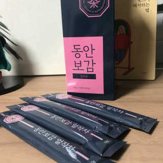 동안보감 얼작차 붓기를 빼주는 동안보감 한방 프리미엄 얼작차 — 4점을 준 리뷰어가 2019년 10월 올린 사용 사진