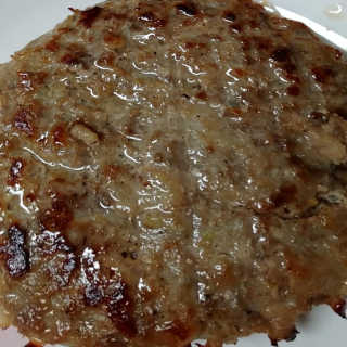 비욘드팜 농부의딸 국내산 수제떡갈비 120g x 3 개 — 5점을 준 리뷰어가 2020년 1월 올린 사용 사진