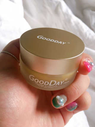 GoodDay Skincare GoodDay 강황 크림 — 5점을 준 리뷰어가 2019년 8월 올린 사용 사진