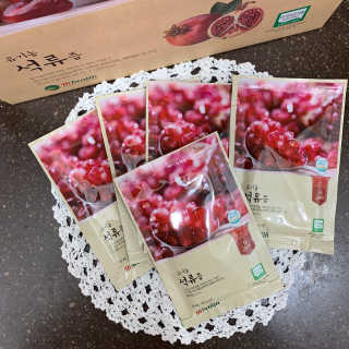 [하이헬스] 정말 진하고 맛있는 유기농 석류즙 30포 — 5점을 준 리뷰어가 2019년 11월 올린 사용 사진