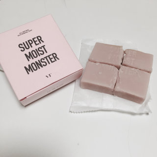 브이티 코스메틱 브이티 퍼펙트 블랙헤드 이레이져 비누 / 브이티 그레이트 트러블 헌터 비누 / 브이티 수퍼 모이스트 몬스터 비누 — 3.5점을 준 리뷰어가 2016년 9월 올린 사용 사진