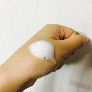 세바메드 클리어 페이스 안티박테리얼 클렌징 폼 — 4점을 준 리뷰어가 2017년 6월 올린 사용 사진