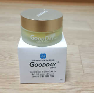 GoodDay Skincare GoodDay 강황 크림 — 4점을 준 리뷰어가 2019년 6월 올린 사용 사진