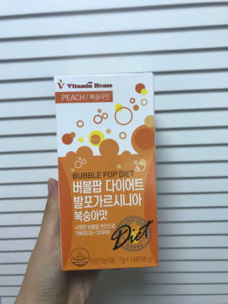 비타민하우스 버블팝 다이어트 발포가르시니아 청포도/복숭아 — 3.83점을 준 리뷰어가 2017년 5월 올린 사용 사진
