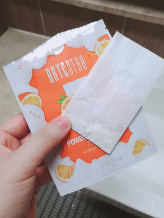 비알티씨 V10 파우더 클렌징 티백 2종 — 5점을 준 리뷰어가 2019년 3월 올린 사용 사진