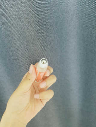 더블유드레스룸 롤 온 퍼퓸EDT 10ml — 3.33점을 준 리뷰어가 2018년 7월 올린 사용 사진