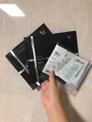 아이디플라코스메틱 아이디 페이스핏 플러스 패치 — 3.5점을 준 리뷰어가 2019년 10월 올린 사용 사진
