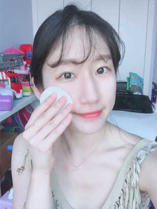 메디힐-퀵모닝 올인원 톤업패드 — 5점을 준 리뷰어가 2019년 5월 올린 사용 사진