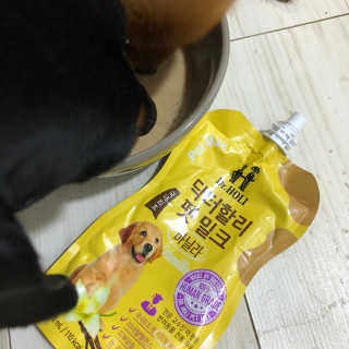 닥터할리펫밀크 8종 — 5점을 준 리뷰어가 2018년 9월 올린 사용 사진