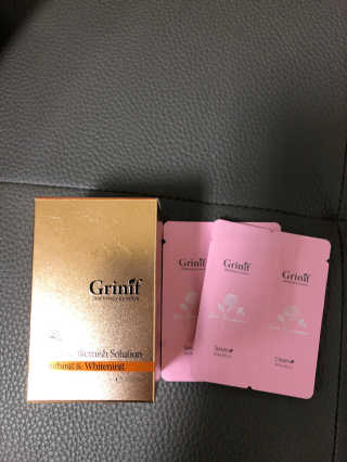 그리니프 얼티밋블레미쉬 솔루션 앰플 30ml — 4.5점을 준 리뷰어가 2019년 1월 올린 사용 사진