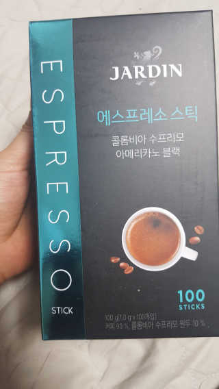 (주)쟈뎅 쟈뎅 에스프레소 스틱 아메리카노 블랙 — 5점을 준 리뷰어가 2018년 10월 올린 사용 사진