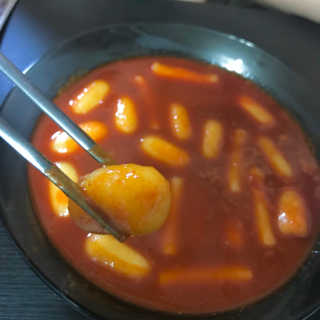 미쓰리떡볶이 just 10 min 패키지 — 5점을 준 리뷰어가 2018년 5월 올린 사용 사진