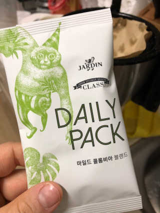 (주)쟈뎅 [쟈뎅] 클래스 신선한 하루 원두+여과지 SET — 5점을 준 리뷰어가 2019년 3월 올린 사용 사진