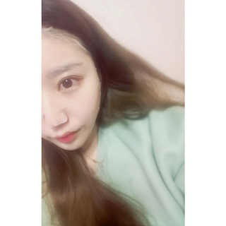 미팩토리 수분 만땅 마스크팩 5매 — 3.67점을 준 리뷰어가 2018년 2월 올린 사용 사진