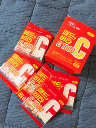 매드비타C 1000 — 5점을 준 리뷰어가 2019년 4월 올린 사용 사진