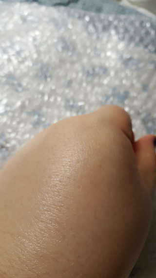 스킨알엑스랩 마데세라 바디모이스춰라이저 — 5점을 준 리뷰어가 2019년 9월 올린 사용 사진