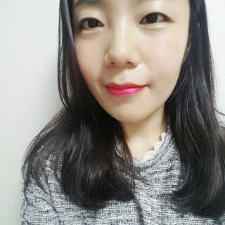 우드버리 울트라 에이치디 스무디 벨벳 틴트 — 5점을 준 리뷰어가 2019년 6월 올린 사용 사진