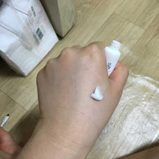 셀라피 에이리페어플러스크림 — 5점을 준 리뷰어가 2018년 4월 올린 사용 사진