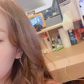 수앤수 원터치귀걸이 로즈핑크컬러 13종 모음 — 5점을 준 리뷰어가 2019년 3월 올린 사용 사진