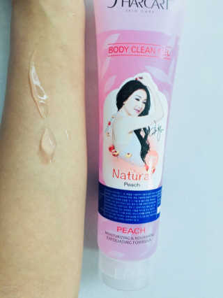 줌마들도 인정한 샤카트 페이스앤바디 필링젤 310ml — 5점을 준 리뷰어가 2018년 4월 올린 사용 사진
