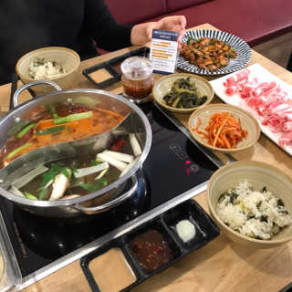 [미스터시래기]이베리코 콤보 샤브샤브+꼬막무침세트 — 5점을 준 리뷰어가 2018년 12월 올린 사용 사진