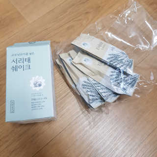 [착한습관]건강한 한끼, 귀리 쉐이크와 서리태 쉐이크 — 4.5점을 준 리뷰어가 2019년 8월 올린 사용 사진
