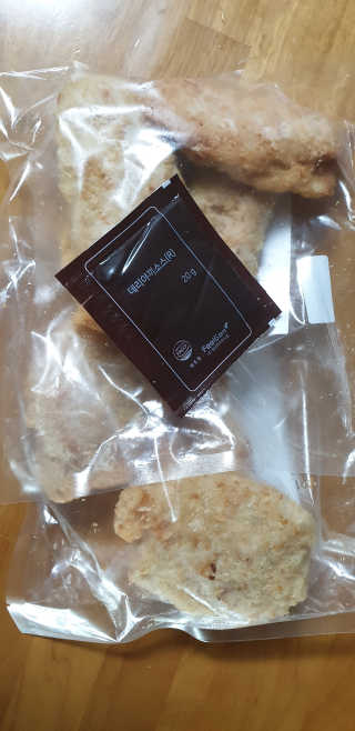 네이처플로우 올립 닭도그 450g 2팩 무료소스 2팩증정 1팩당 80g — 3.5점을 준 리뷰어가 2018년 11월 올린 사용 사진