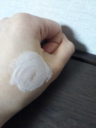 세안 필요 없는 지나인스킨 밀크 버블 에센스 팩 — 4점을 준 리뷰어가 2019년 11월 올린 사용 사진
