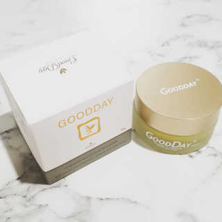 GoodDay Skincare GoodDay 강황 크림 — 4점을 준 리뷰어가 2019년 8월 올린 사용 사진