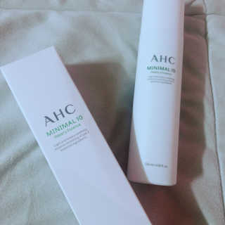 AHC 에이 에이치 씨 미니멀 10 워터리 에센스 — 5점을 준 리뷰어가 2018년 11월 올린 사용 사진