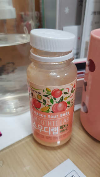 풀무원 스무디랩 피치&비타 — 4점을 준 리뷰어가 2017년 11월 올린 사용 사진