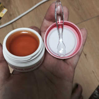 23years old 씨트라겔 프로텍트 밤 — 3.5점을 준 리뷰어가 2016년 9월 올린 사용 사진