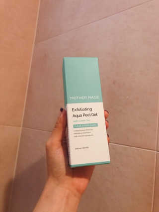 [마더메이드]엑스폴리에이팅 아쿠아필링젤 w. 그린티_E — 5점을 준 리뷰어가 2019년 8월 올린 사용 사진