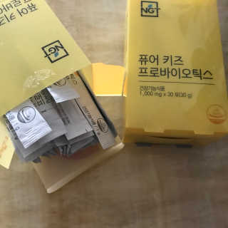 네츄럴굿띵스 퓨어 키즈 프로바이오틱스 60포 — 4.67점을 준 리뷰어가 2018년 1월 올린 사용 사진