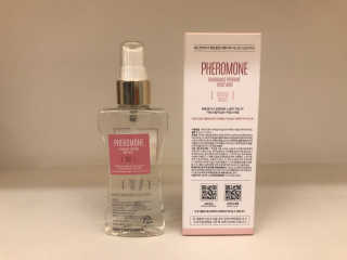 레드컨테이너 페로몬향 퍼퓸 바디미스트 80ml — 5점을 준 리뷰어가 2020년 1월 올린 사용 사진