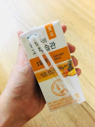 이롬 황성주의 과채습관 1일 야채 과일 주스 랜덤 세트 — 5점을 준 리뷰어가 2018년 7월 올린 사용 사진