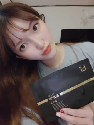 아이디플라코스메틱 아이디 페이스핏 마이너스 밴드 — 5점을 준 리뷰어가 2019년 10월 올린 사용 사진