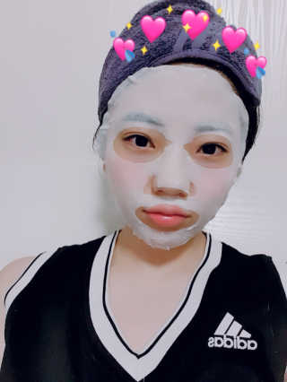 23years old 탄산 포어리스 버블 마스크 — 4.33점을 준 리뷰어가 2018년 8월 올린 사용 사진