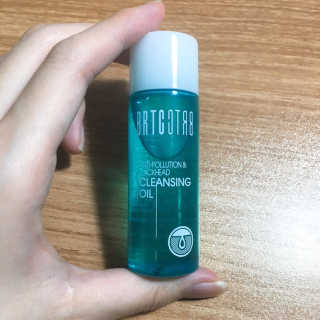 비알티씨 안티폴루션 블랙헤드 클렌징 오일 — 5점을 준 리뷰어가 2019년 3월 올린 사용 사진