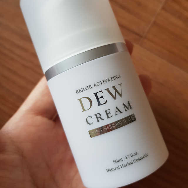 [이슬품은나] 야생녹차 이슬 크림 50ml 리뷰 사진