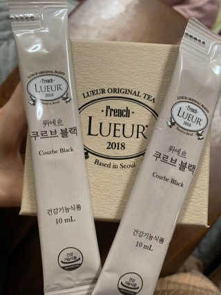 [하우투잇] 뤼에르 쿠르브 블랙 10ml x 30포 총 300ml — 4.5점을 준 리뷰어가 2020년 3월 올린 사용 사진