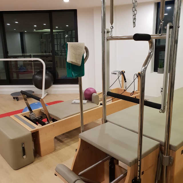 [수필라레 서초점] 기구 필라테스 4대 1 그룹레슨 4회 리뷰 사진