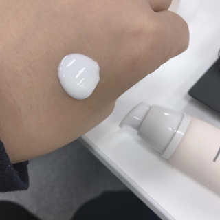 보나쥬르 멜팅 글로우 카밍 크림 50ml — 4점을 준 리뷰어가 2020년 1월 올린 사용 사진