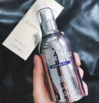 닥터펩티 제이앤코슈 펩타이드 볼륨 에센스 50ml — 4.67점을 준 리뷰어가 2018년 10월 올린 사용 사진