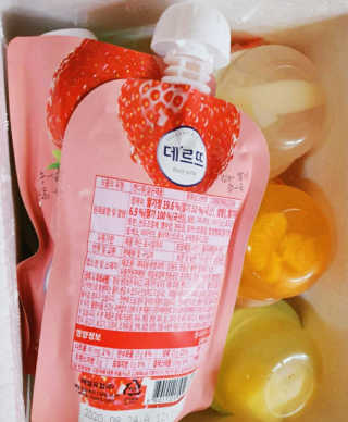데르뜨 떠먹는 과일 3종, 짜먹는 과일 2종 총 10개 체험 — 5점을 준 리뷰어가 2020년 3월 올린 사용 사진