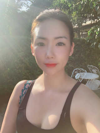 여름엔 이거 없으면 안돼 [버진팜스 푸딩수딩 크림] — 5점을 준 리뷰어가 2019년 10월 올린 사용 사진